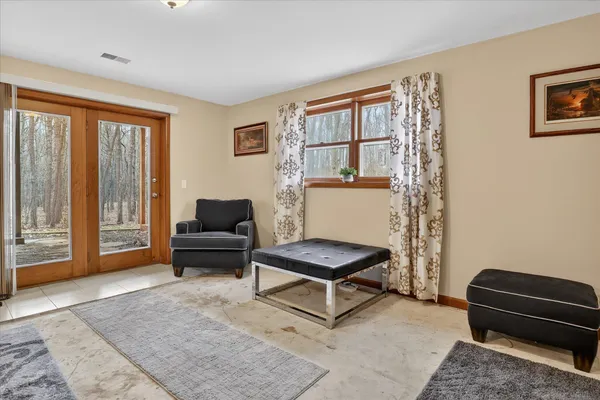 $574,000 | 3652 Sawyer Road, Sawyer, MI 49125