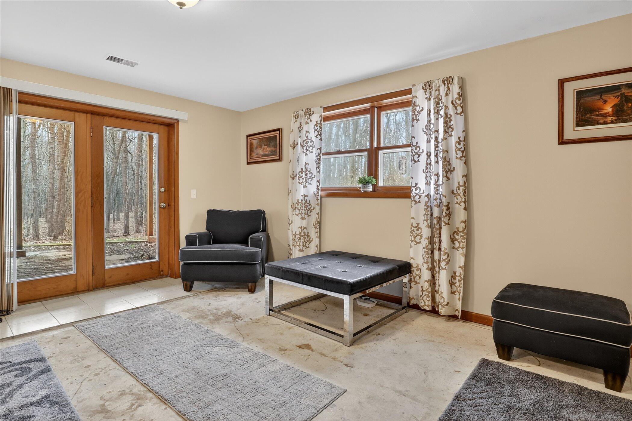 3652 Sawyer Road Sawyer, MI 49125 - Photo 23 of 44 29-3652-Sawyer-Rd-Sawyer-MI-49125 -Windo