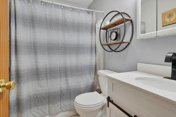 $574,000 | 3652 Sawyer Road, Sawyer, MI 49125