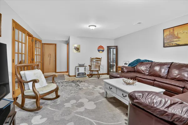 $574,000 | 3652 Sawyer Road, Sawyer, MI 49125