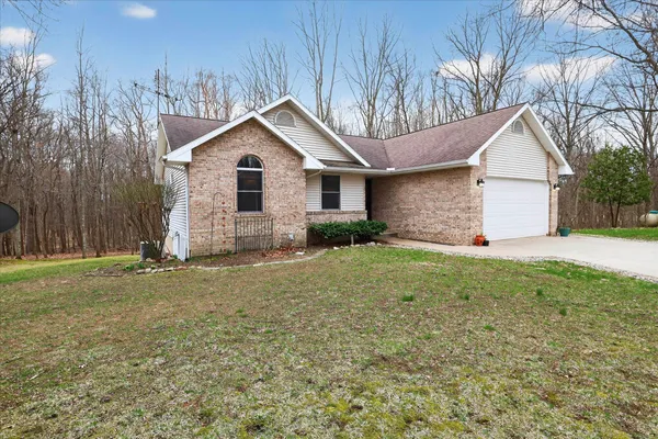 $574,000 | 3652 Sawyer Road, Sawyer, MI 49125