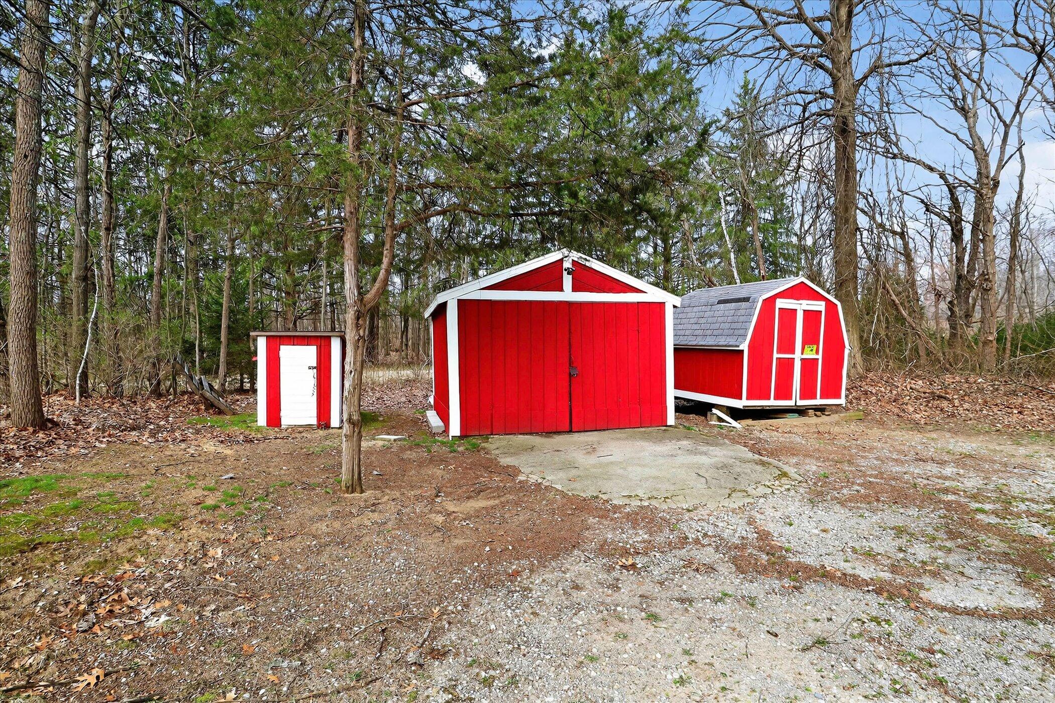 3652 Sawyer Road Sawyer, MI 49125 - Photo 38 of 44 Outdoor storage