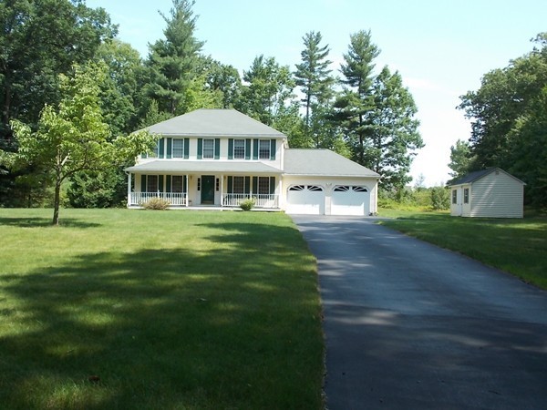 19 Round Road Lunenburg, MA 01462 - Photo 2 of 16