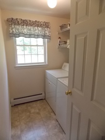 19 Round Road Lunenburg, MA 01462 - Photo 7 of 16