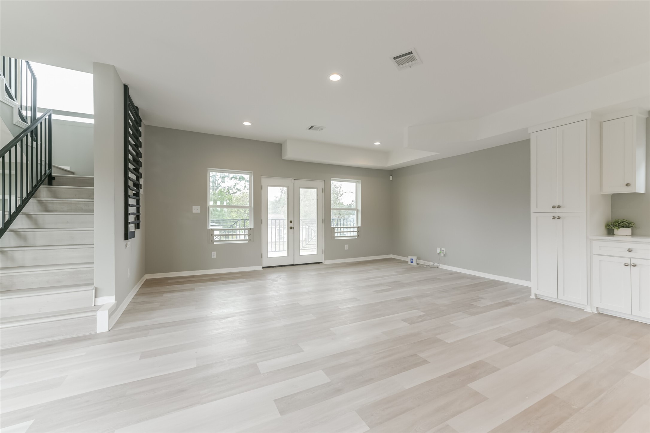 5302 Tarawa Road Houston, TX 77033 - Photo 19 of 35
