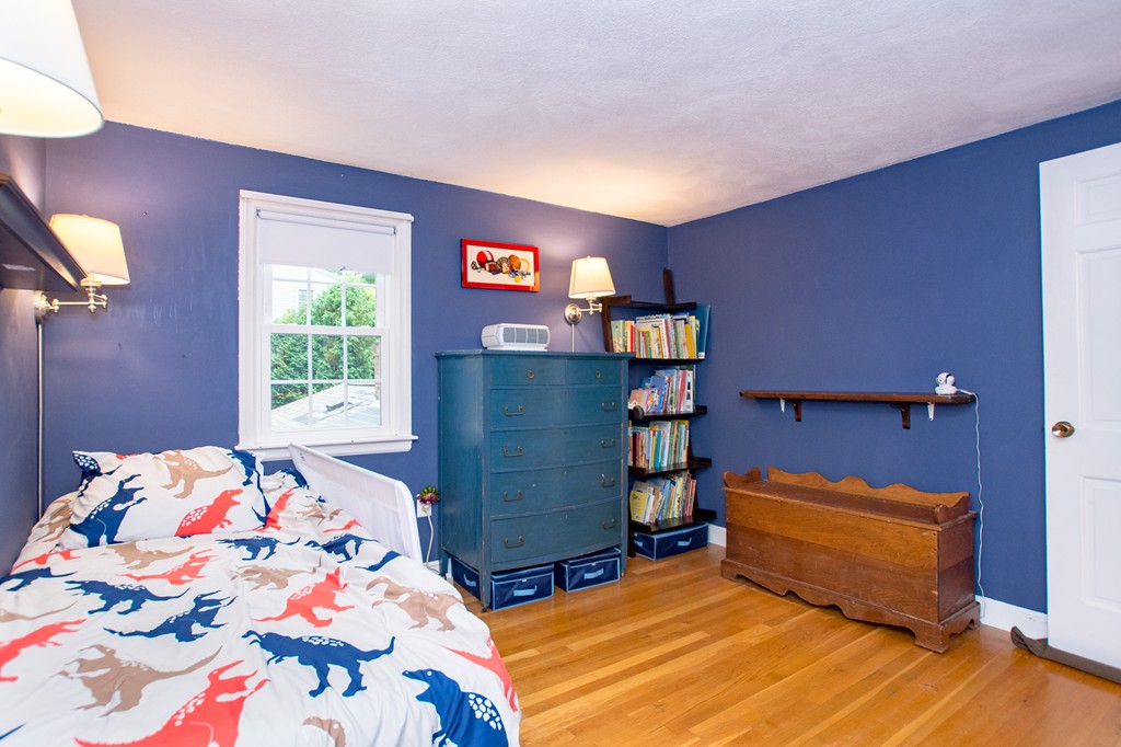 16 Robin Road Milford, MA 01757 - Photo 18 of 30 Gallery Image 18