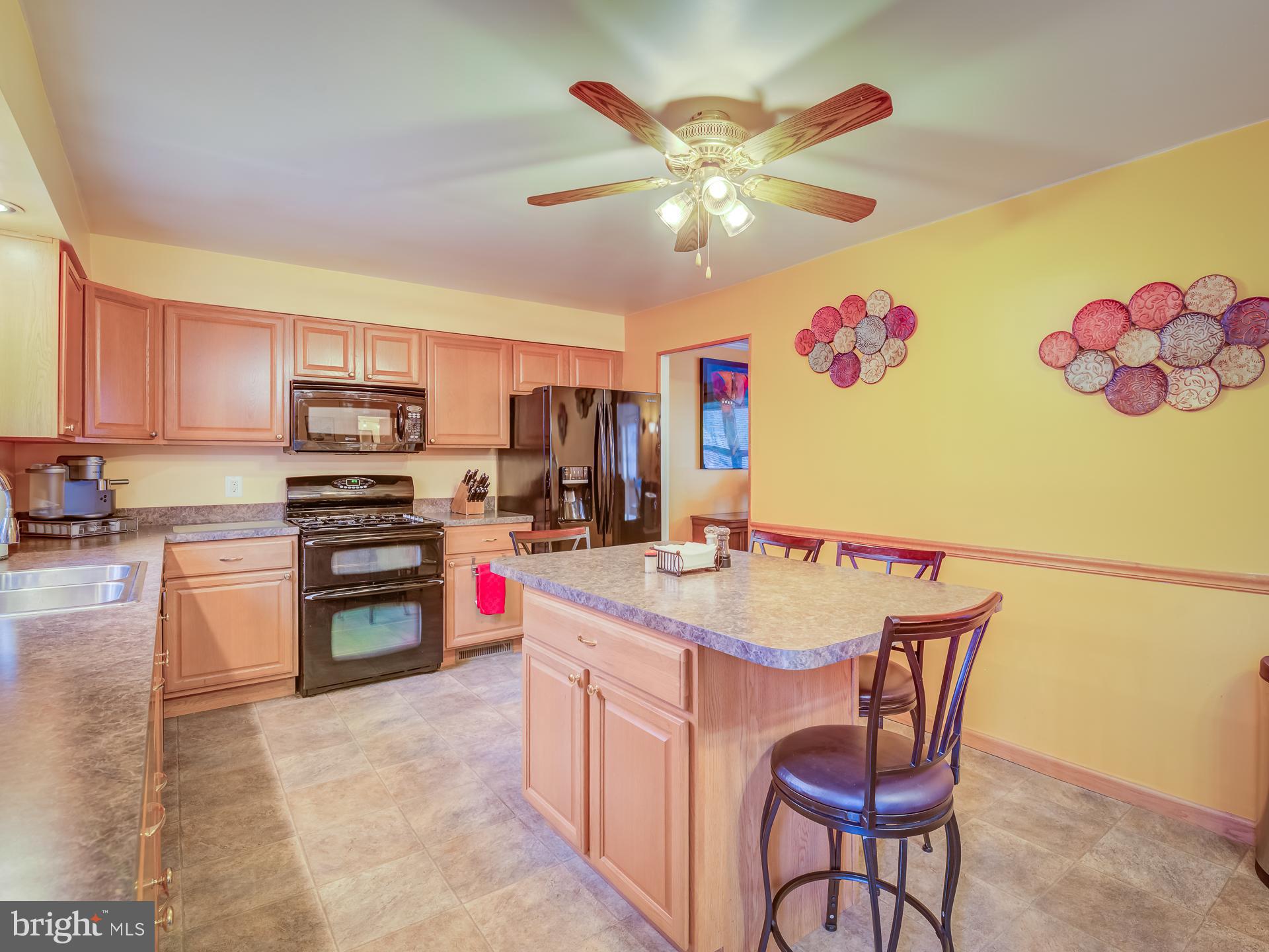 8610 Snowden Loop Laurel, MD 20708 - Photo 15 of 52