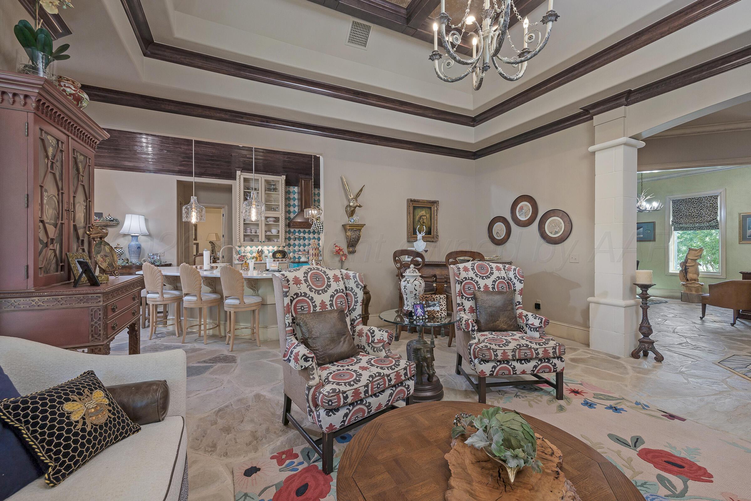 19430 Chaparral Road Canyon, TX 79015 - Photo 11 of 38 11-Living Room 4