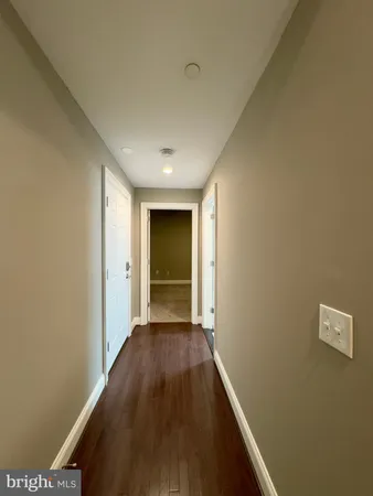 $1,350 | 208 East Redwood Street, Unit 1C, Baltimore, MD 21202