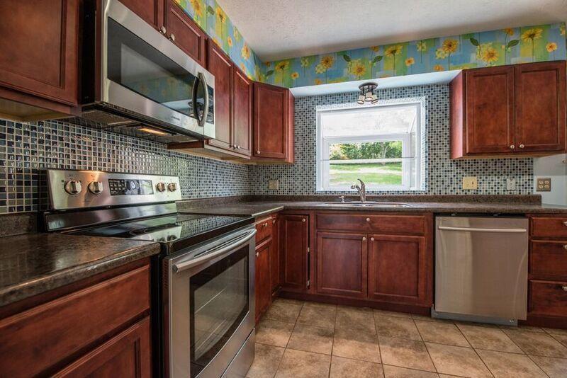 590 Indian Mound Road Columbus, OH 43213 - Photo 5 of 39 Gallery Image 5