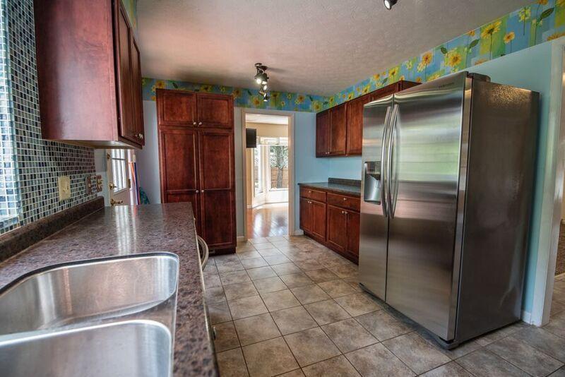 590 Indian Mound Road Columbus, OH 43213 - Photo 7 of 39 Gallery Image 7