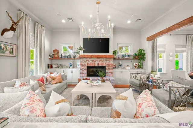 $775,000 | 2232 Rouzan Avenue, Baton Rouge, LA 70808