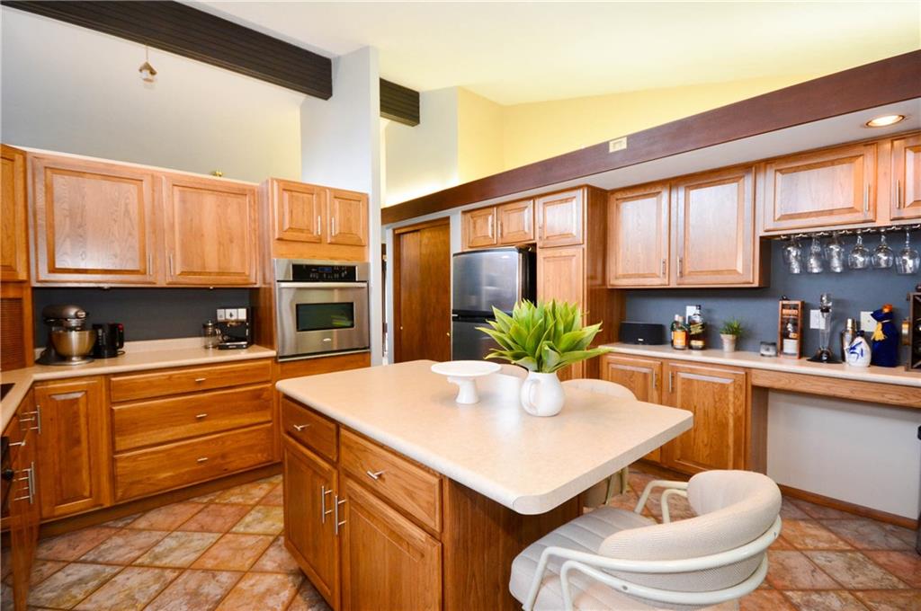 133 Adele Road Pittsburgh, PA 15237 - Photo 7 of 24