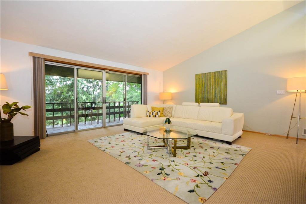 133 Adele Road Pittsburgh, PA 15237 - Photo 8 of 24