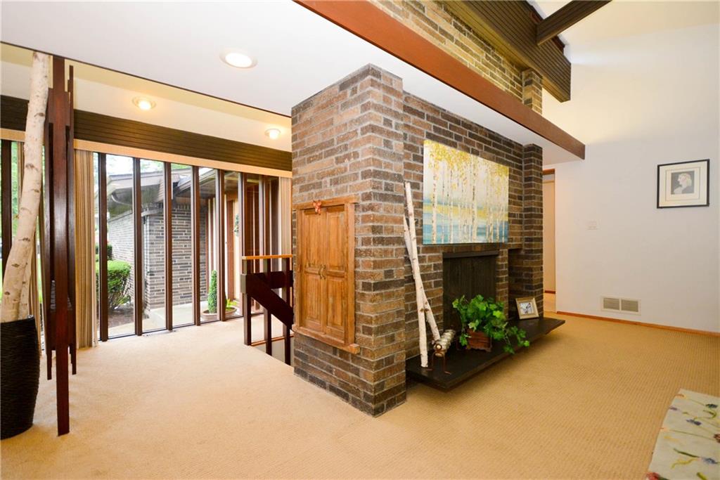 133 Adele Road Pittsburgh, PA 15237 - Photo 10 of 24