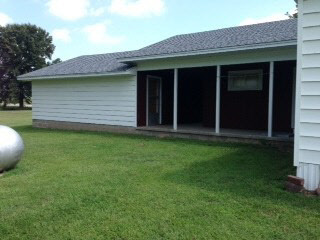 10081 Samuel Road Carterville, IL 62918 - Photo 4 of 15 Gallery Image 4