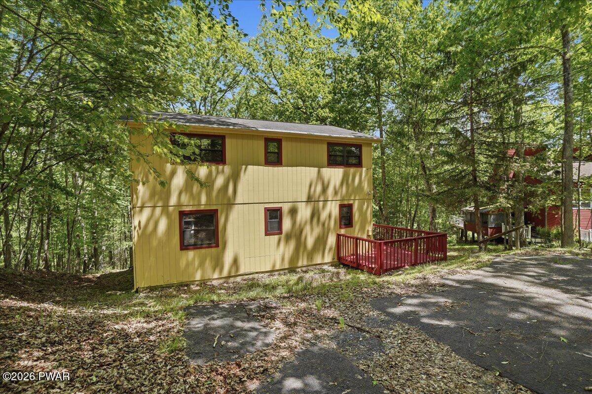 5926 Decker Road Bushkill, PA 18324 - Photo 36 of 44