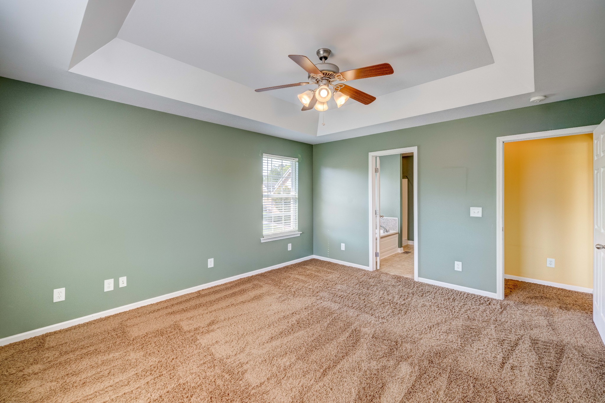 582 Cedar Grove Road Lebanon, TN 37087 - Photo 19 of 47 a view of a livingroom with a ceiling fan and window