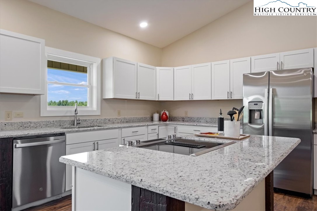 570 Rivers Edge Road Sparta, NC 28675 - Photo 13 of 47 Gallery Image 13