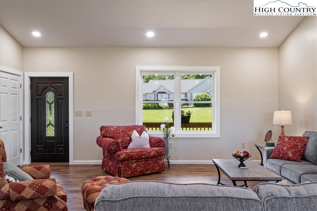 570 Rivers Edge Road Sparta, NC 28675 - Photo 9 of 47 Gallery Image 9