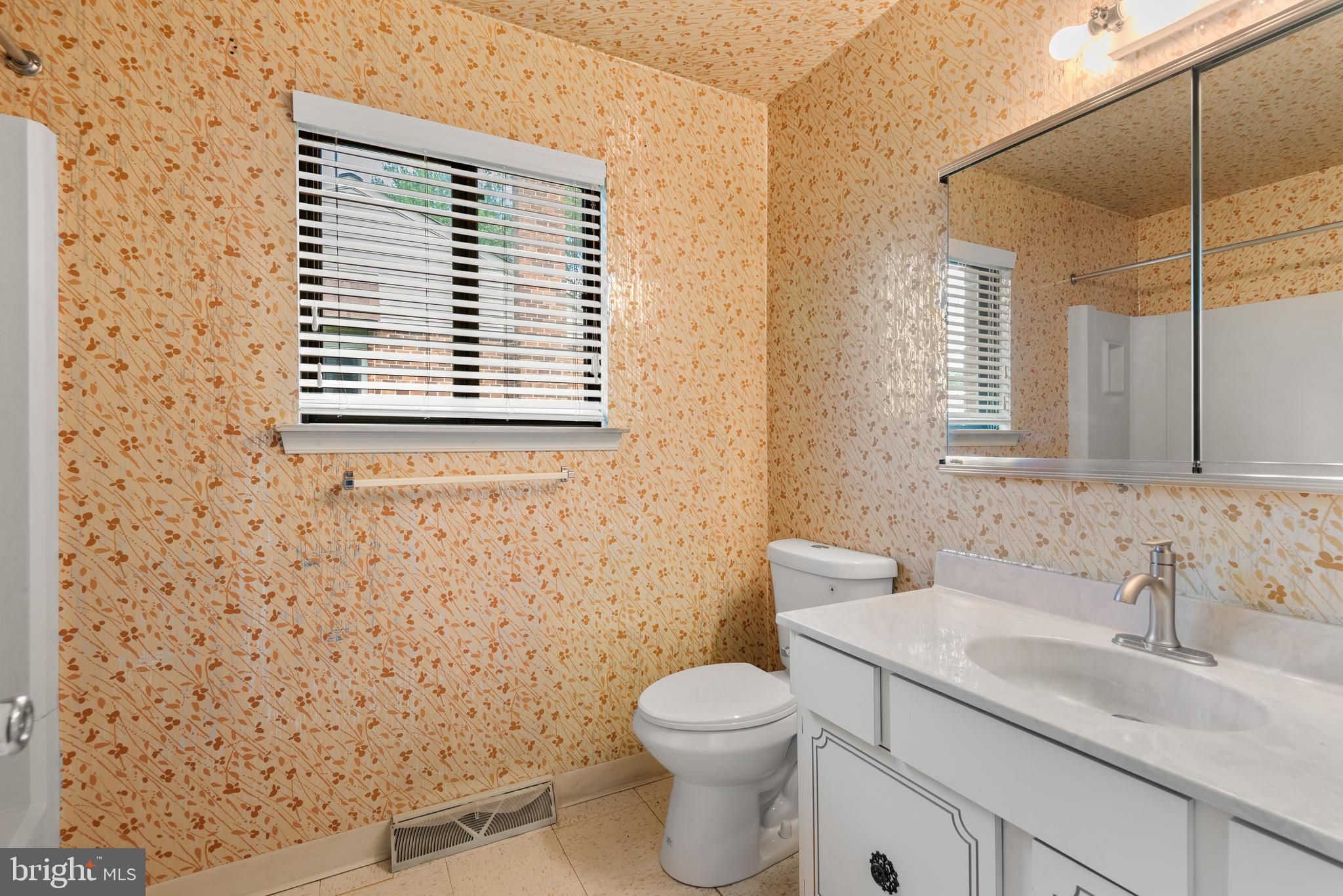 209 Chase Road Chesterbrook, PA 19087 - Photo 18 of 21