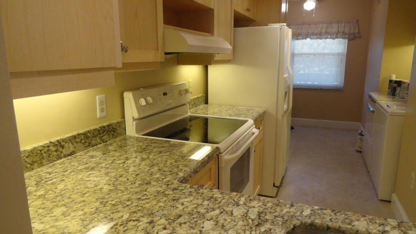 2018 Southwest 29th Court, Unit 6A2 Delray Beach, FL 33445 - Photo 4 of 16 20230620130327850950000000-o