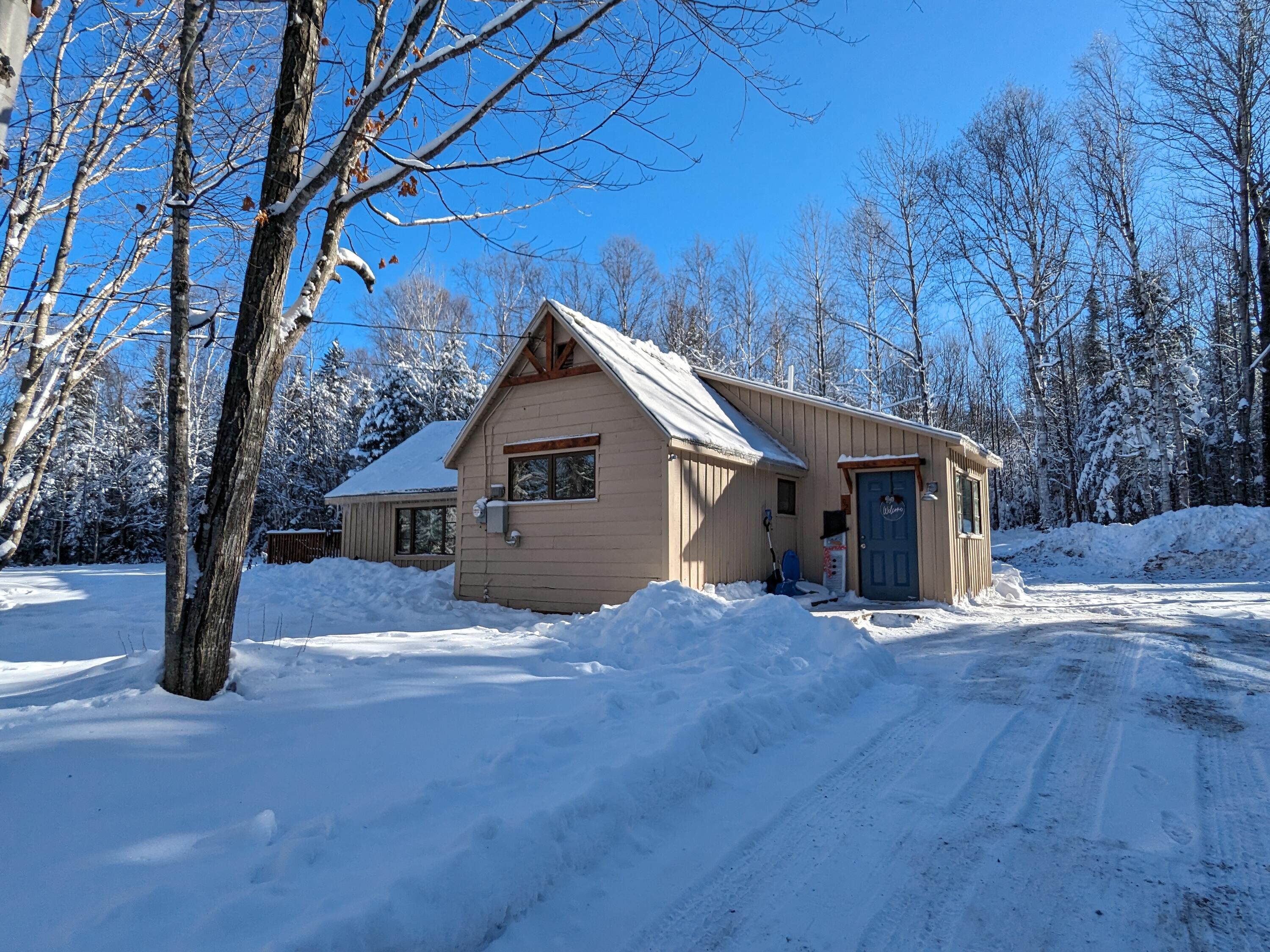 92 Birds Eye Road Rangeley, ME 04970 - Photo 12 of 49 PXL_20231206_172244225