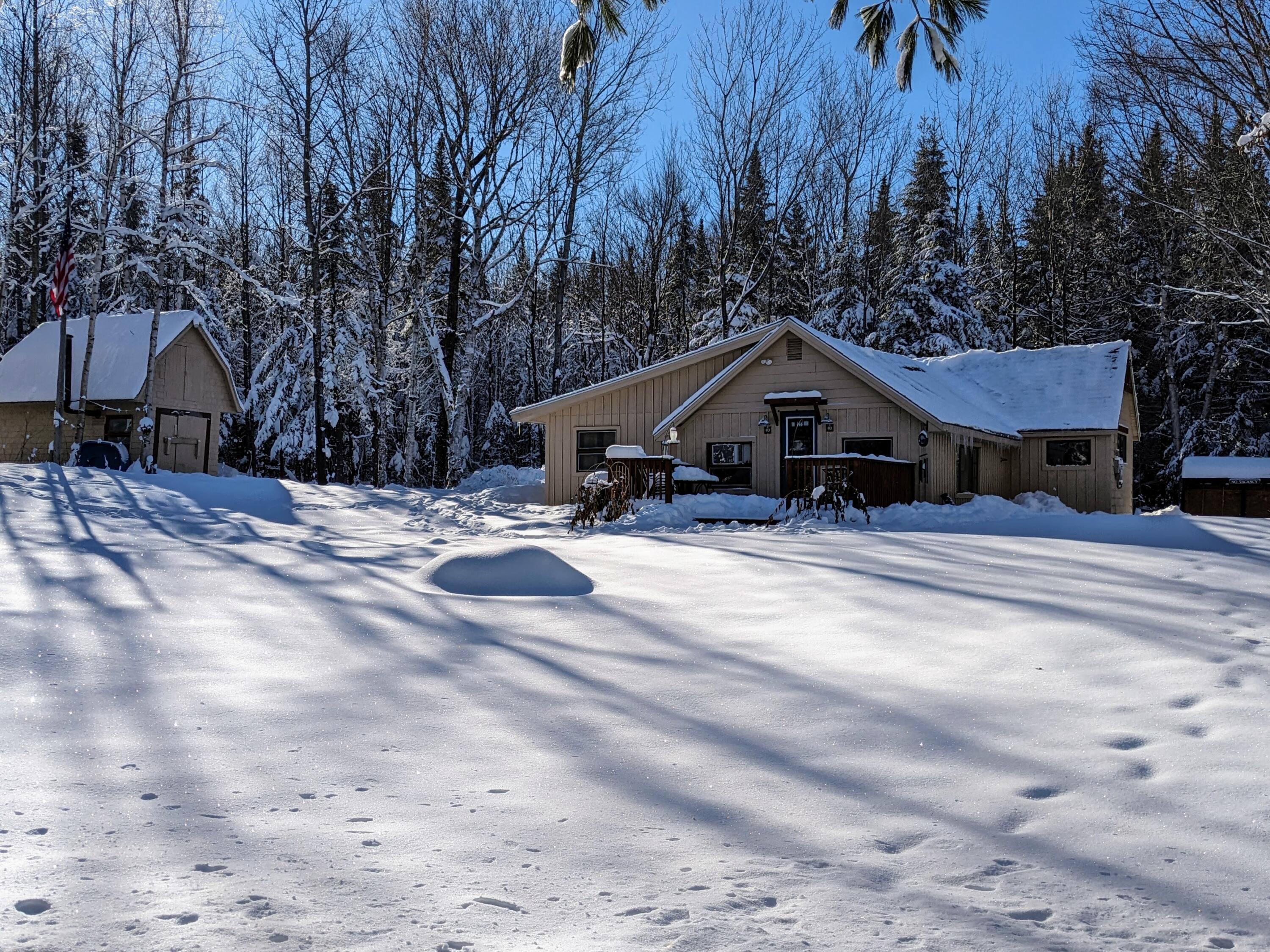 92 Birds Eye Road Rangeley, ME 04970 - Photo 4 of 49 PXL_20231206_171831244