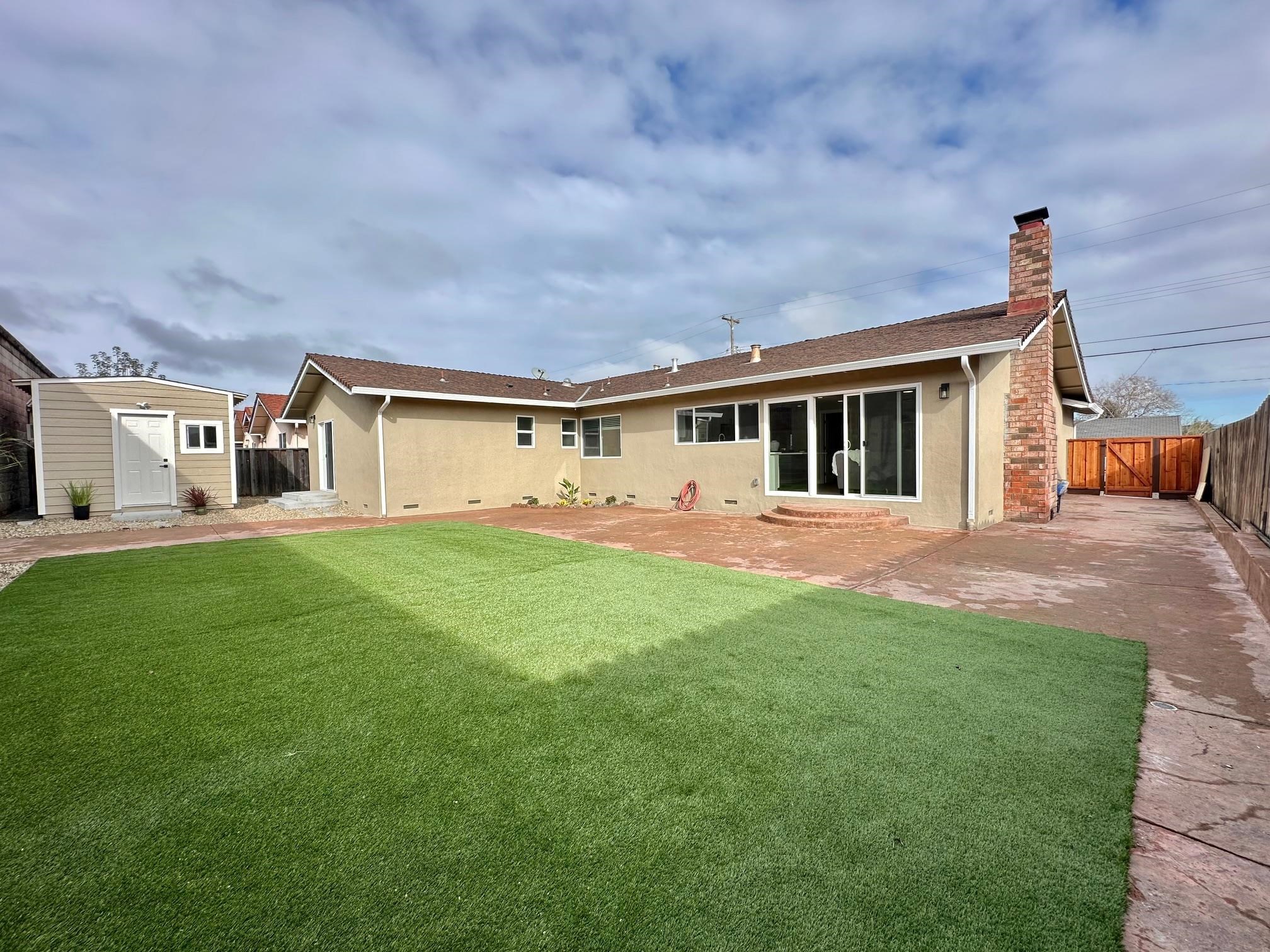 225 Kent Place San Ramon, CA 94583 - Photo 27 of 32 a front view of a house with a yard