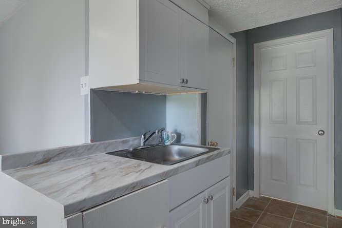 1407 Farmcrest Way Silver Spring, MD 20905 - Photo 16 of 32 Gallery Image 16