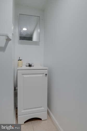 1407 Farmcrest Way Silver Spring, MD 20905 - Photo 18 of 32 Gallery Image 18