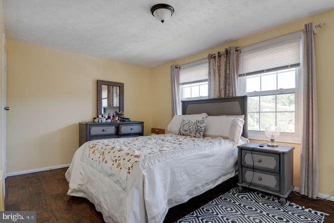 1407 Farmcrest Way Silver Spring, MD 20905 - Photo 25 of 32 Gallery Image 25