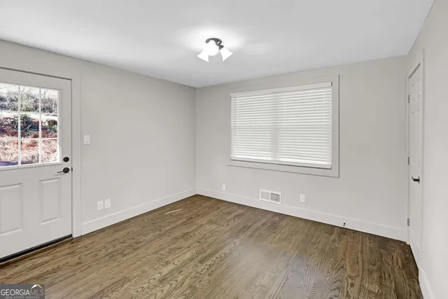 $3,900 | 1887 Shalimar Drive Northeast, Atlanta, GA 30345