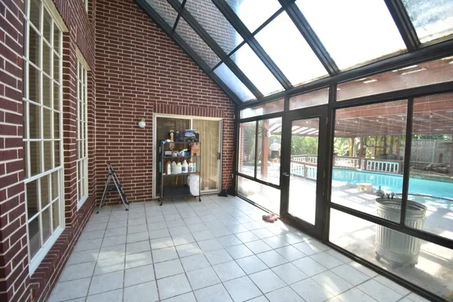 $650,000 | 16 Treverstone Court, Sugar Land, TX 77479