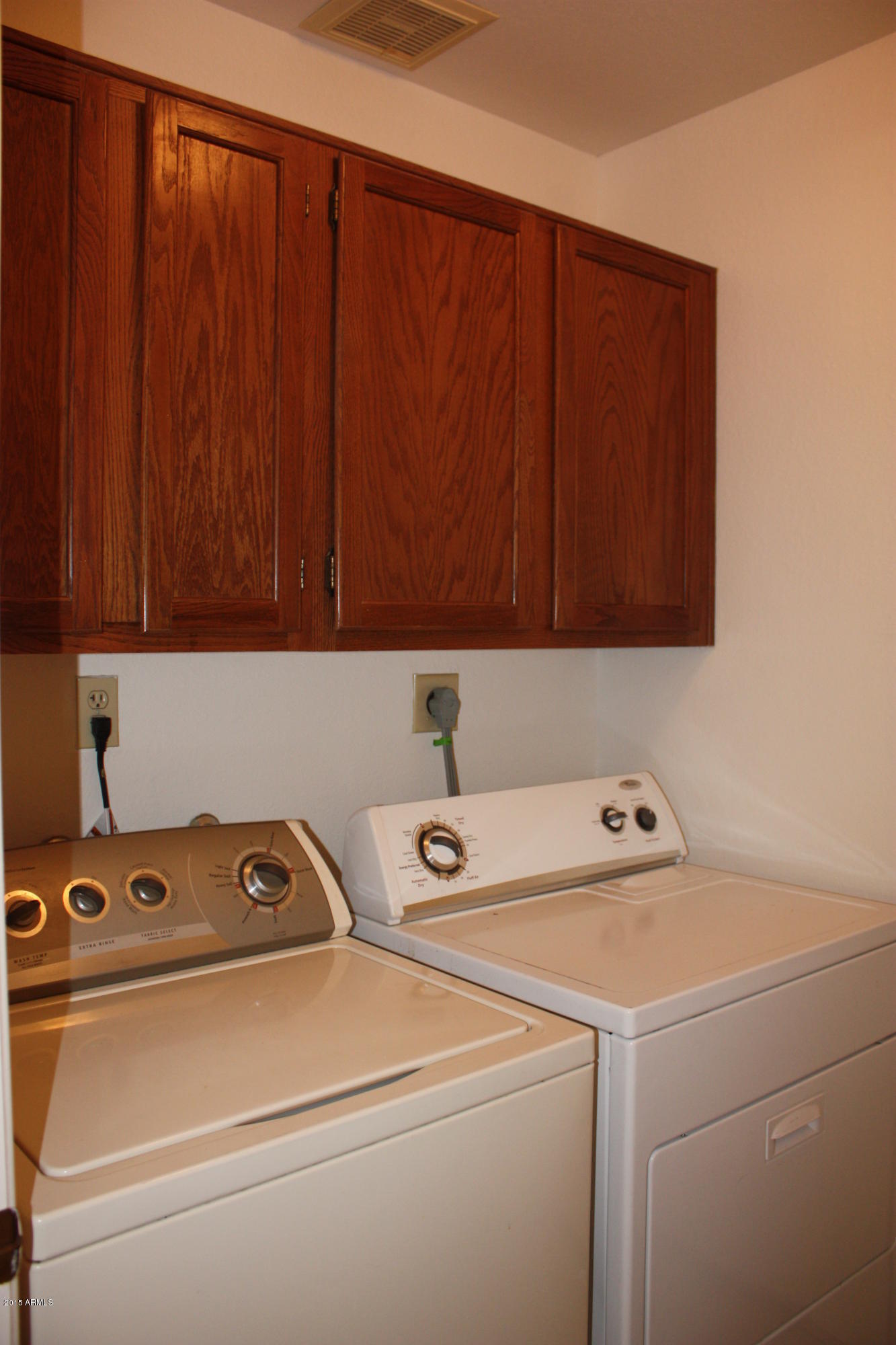 920 East Grandview Road Phoenix, AZ 85022 - Photo 21 of 30 Laundry Rm