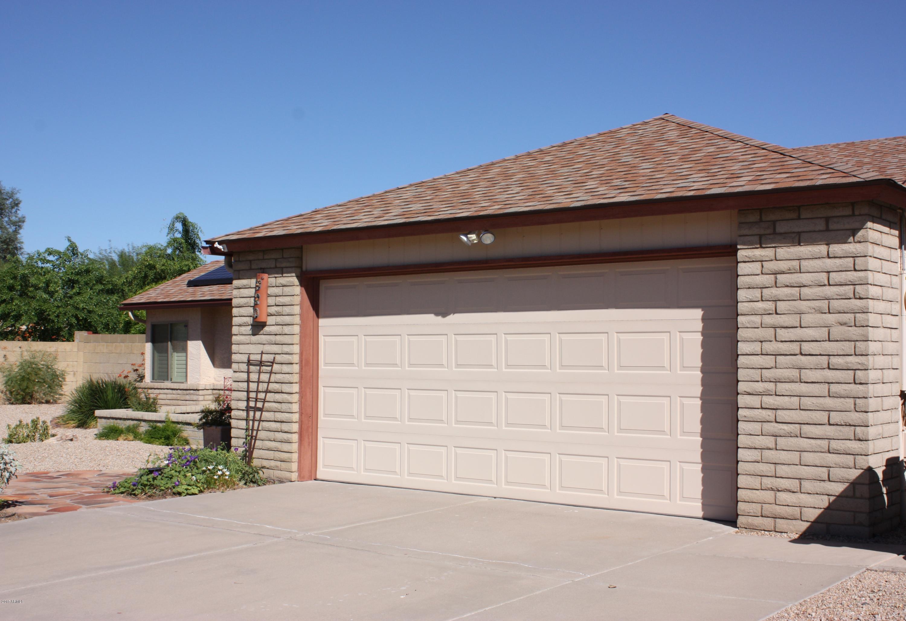 920 East Grandview Road Phoenix, AZ 85022 - Photo 30 of 30 Front 2