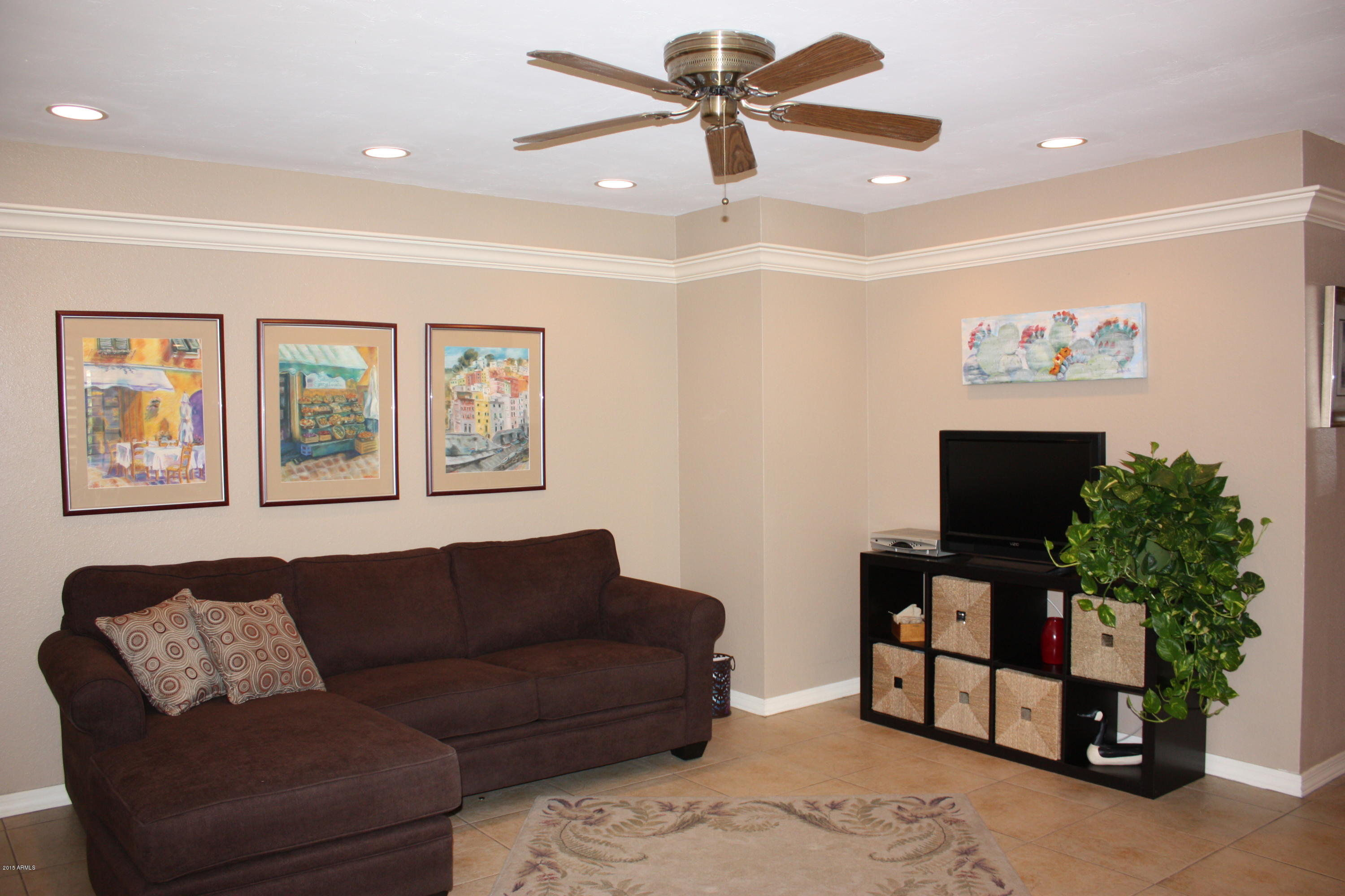 920 East Grandview Road Phoenix, AZ 85022 - Photo 8 of 30 Family Rm 3