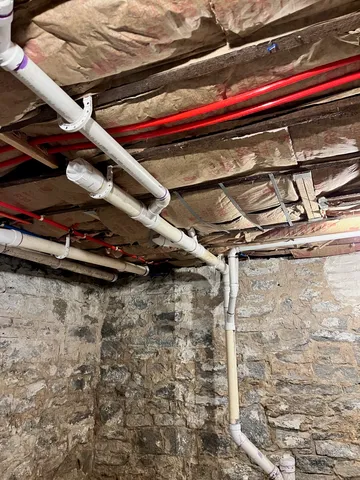 $369,900 | 141 Greenfield Street, Hartford, CT 06112