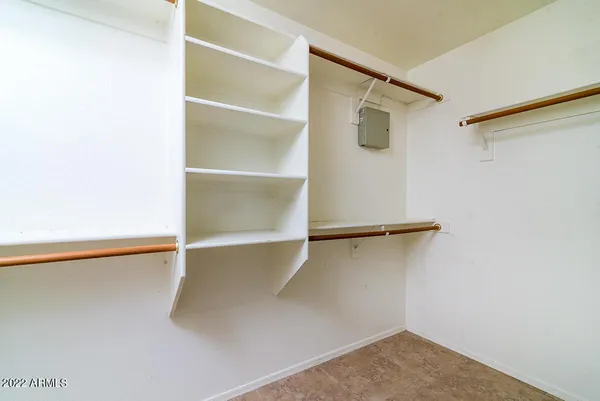 $2,400 | 4715 East Briarwood Terrace, Phoenix, AZ 85048