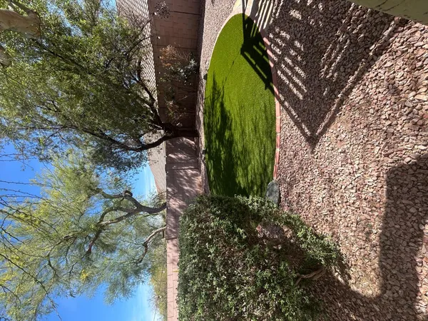 $2,400 | 4715 East Briarwood Terrace, Phoenix, AZ 85048