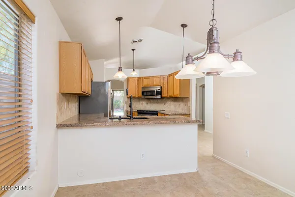 $2,400 | 4715 East Briarwood Terrace, Phoenix, AZ 85048