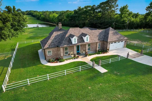 $3,300,000 | 7211 D County Road 235, Tyler, TX 75707
