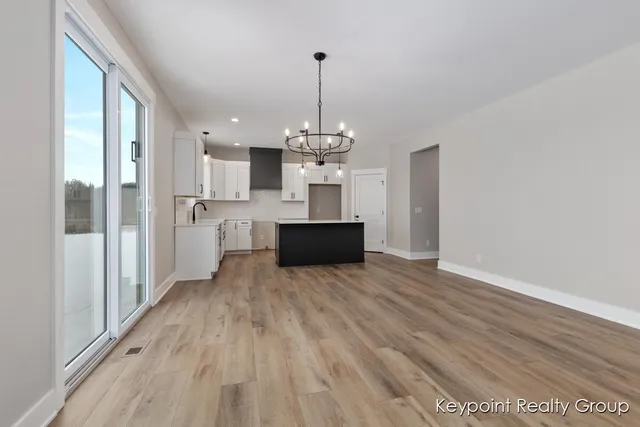 $525,000 | 3269 Stonehill Court, Wayland, MI 49348