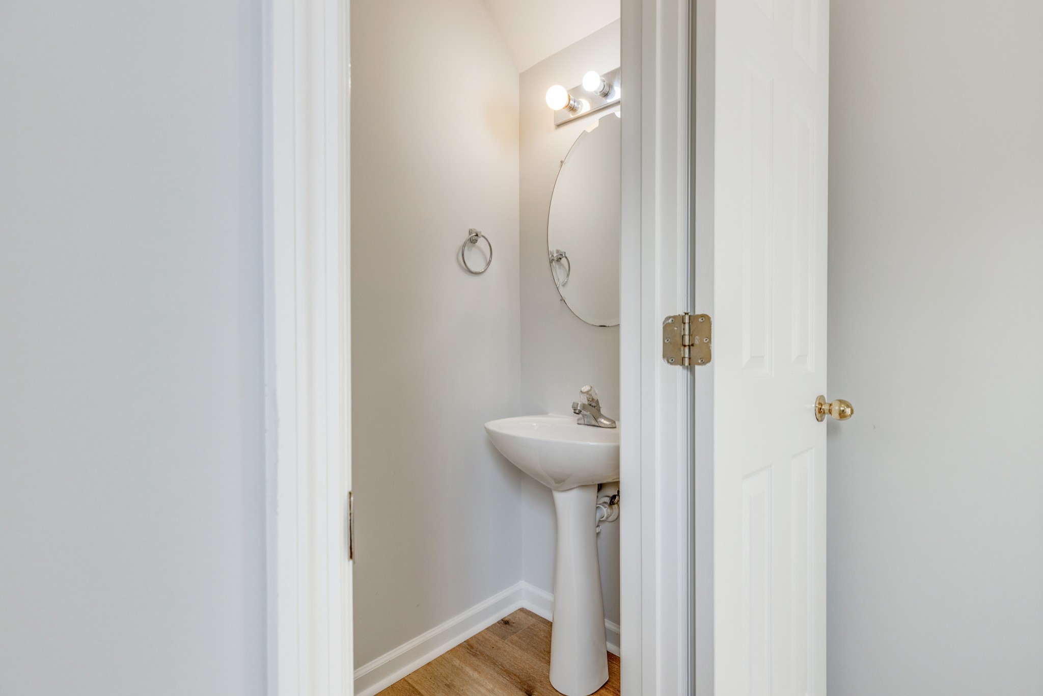 2829 Rader Ridge Court Antioch, TN 37013 - Photo 15 of 35 a bathroom with a shower and mirror