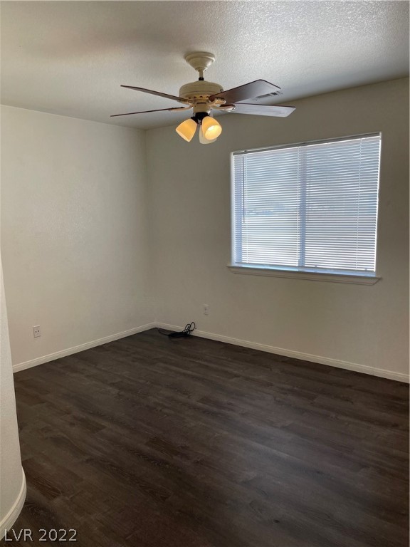 3521 Homestead Road Pahrump, NV 89048 - Photo 7 of 23 Gallery Image 7