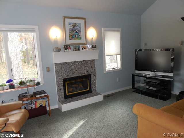 3801 Commodore Point Place Midlothian, VA 23112 - Photo 9 of 24 Gallery Image 9