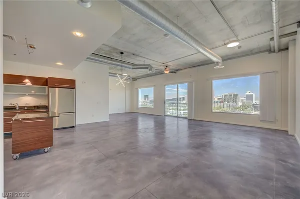 $2,095 | 900 Las Vegas, Unit 816, Las Vegas, NV 89101