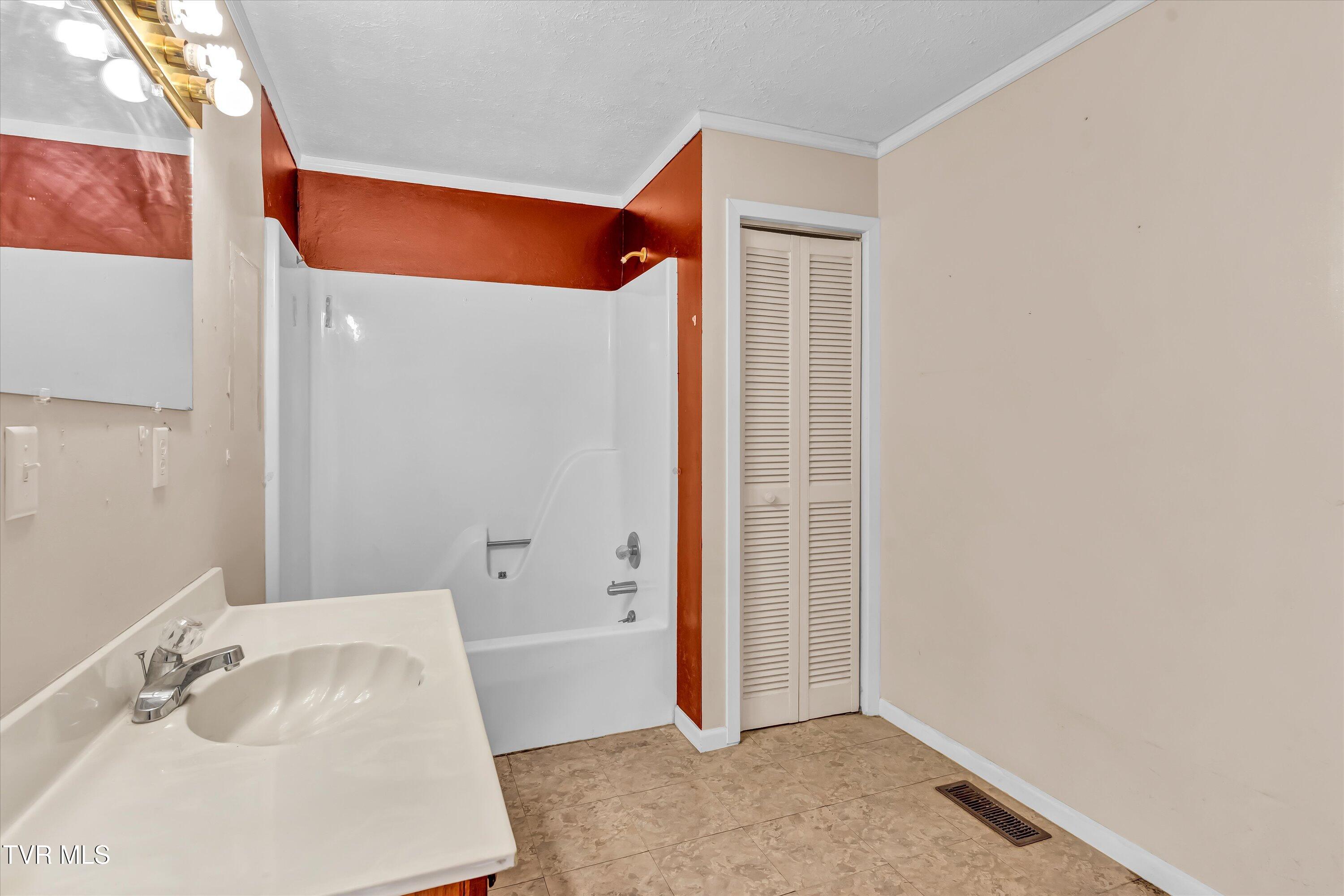 250 Kent Road Harrogate, TN 37752 - Photo 15 of 36 13-250 Kent Rd-13