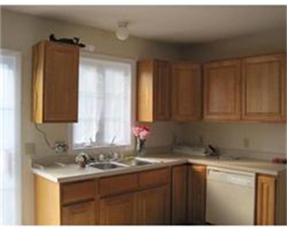 142 Pinevale Street Springfield, MA 01151 - Photo 2 of 2