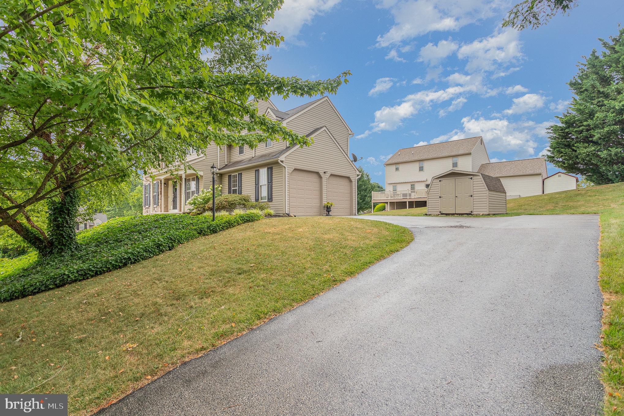 2 Ferndale Road Seven Valleys, PA 17360 - Photo 5 of 42 Gallery Image 5